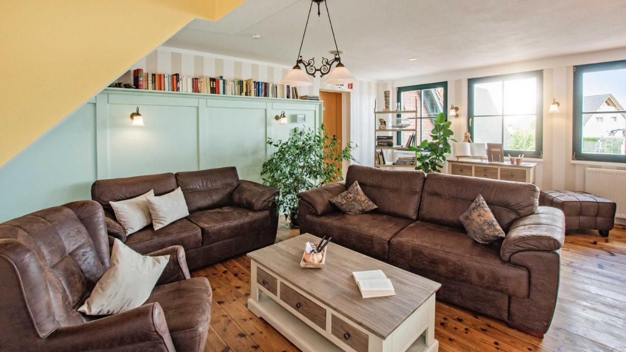 Hotel Garni Nussbaumhof Uckeritz Exteriör bild